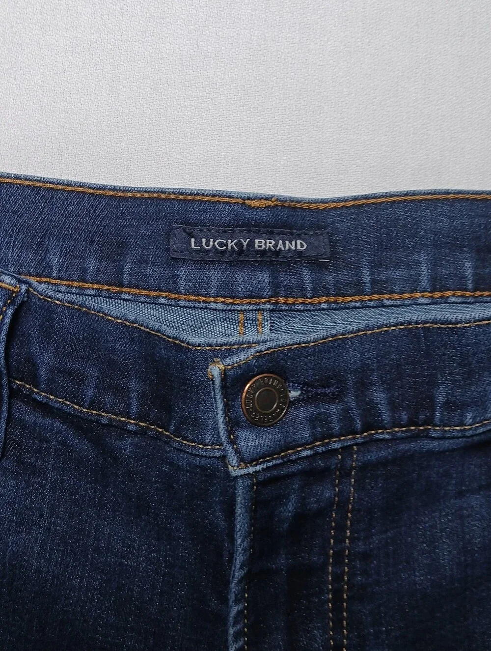 Lucky Brand Mens 223 Straight Leg Jeans 38X32 Dark Blue Denim Stretch CoolMax